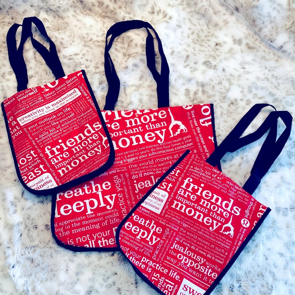 LULULEMON Shopping Bags
